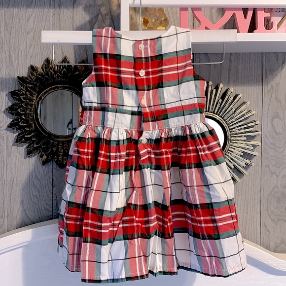 12 month Carter's Red, White and Green Plaid Christmas Dress💚 - Picture 2 of 4